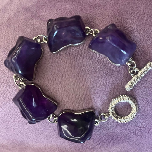 Bracelet like new with large amethyst resin stones purple