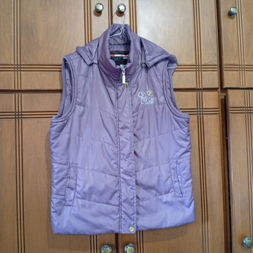 Body Talk sleeveless jacket size L purple like new