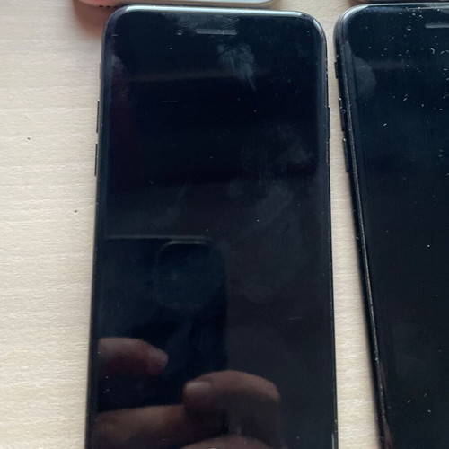 Apple iPhone 7, 8, SE pack of 6 like new