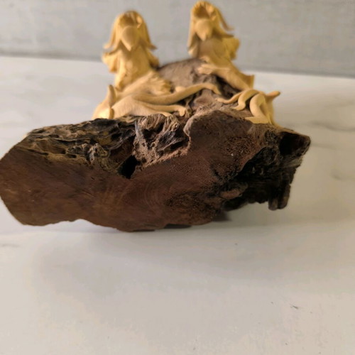 Wooden carved dragons used on wooden base