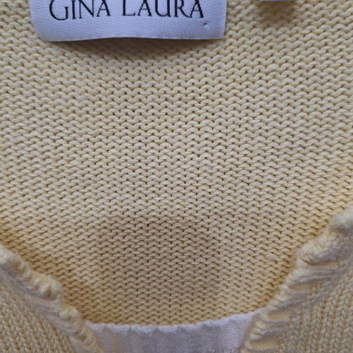 Gina Laura knitted V sweater size S like new, beige-yellow