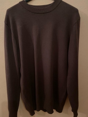 Brown men's sweater like new, size L
