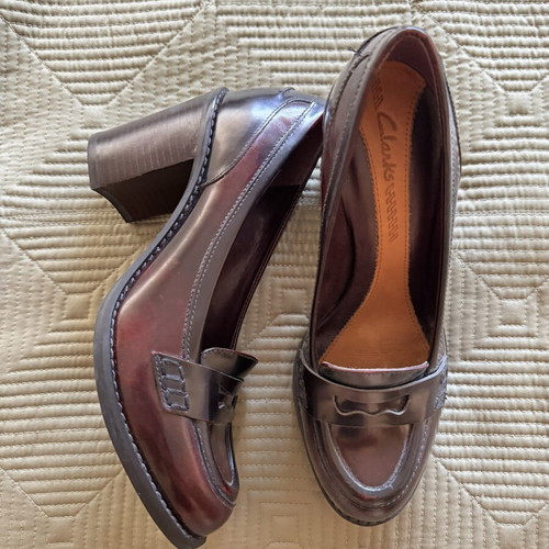 Clarks women's pumps new, size EU 39, burgundy