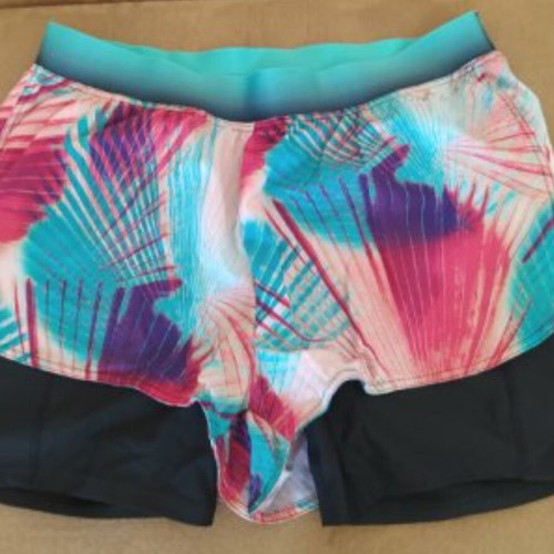 O'neill fitness shorts like new, size M, colorful