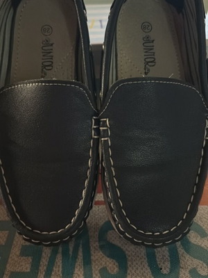 Children's shoes size 28 like new