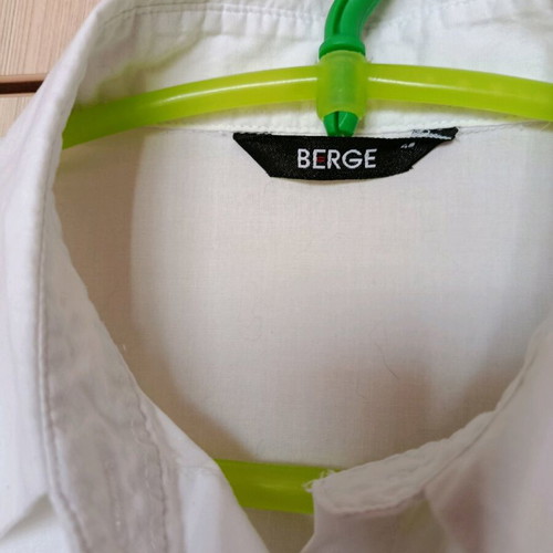 Berge white shirt used, size S
