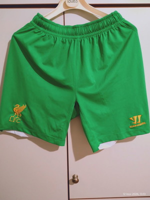 Liverpool F.C. σορτσάκι μεταχειρισμένο, small