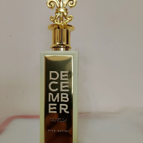 Paris Corner December Vanilla Eau de Parfum normal perfume like new