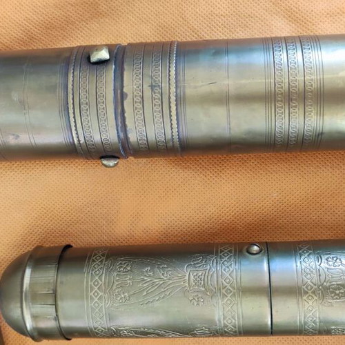 Bronze manual coffee grinders used, set of 3, collectible