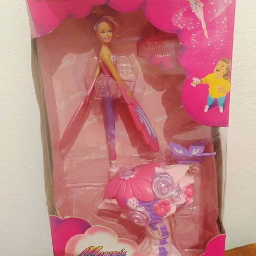 Sky Dancers Flying Doll Galoob new in box