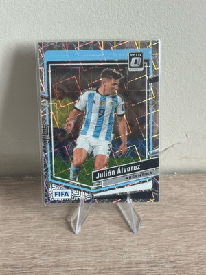 Julian Alvarez Argentina Optic Donruss Sparkle Panini 2023-2024 new