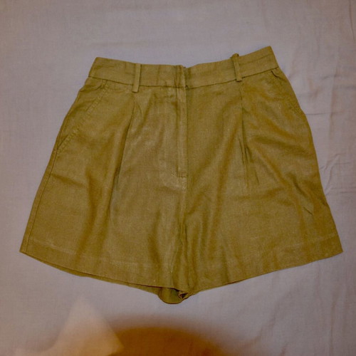 Zara linen khaki shorts, size small