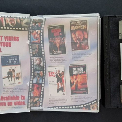 The Crossing Guard VHS like new, English audio, drama