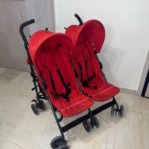 Double baby stroller like new excellent condition