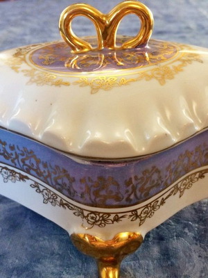 Fondant dish old porcelain Titov Veles