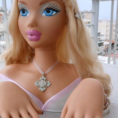 Doll head styling set with hairdressing accessories used