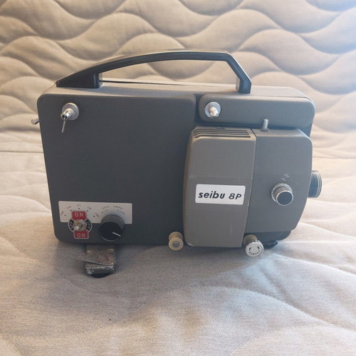 Seibu 8P 8mm projector used with automatic loading