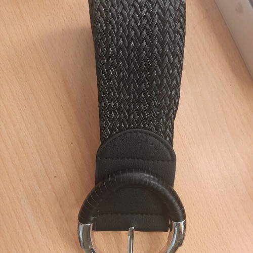 Belt wide with large buckle like new, black