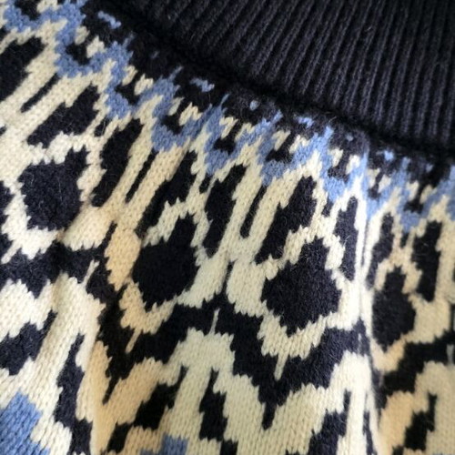 Wool cashmere pullover new, white and blue, size L-XL