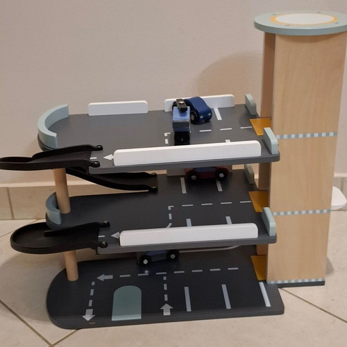 Wooden Parking Garage with 3 Levels kids concept like new