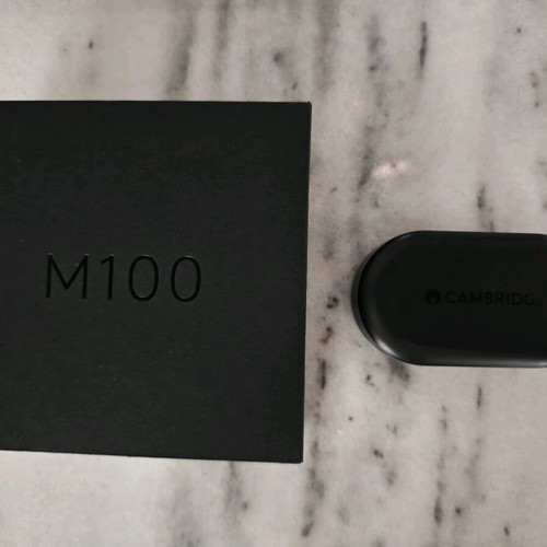 Cambridge Audio Melomania M100 like new in ear monitors high fidelity