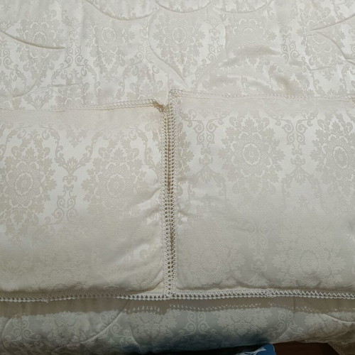 Bridal set quilt and cotton satin sheets new
