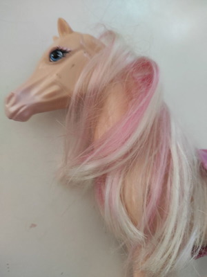 Toy horse for girl used, height 25 cm length 27 cm