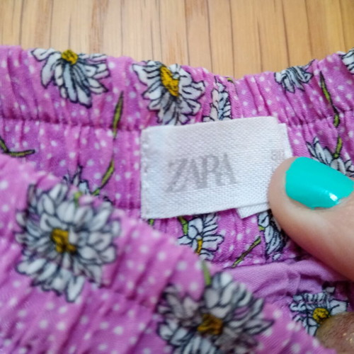 Zara girls' shorts skirt, pink with daisies, age 11-12