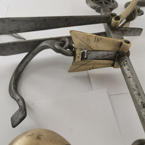 Ln 1932 kantari scale used for olives and wheat