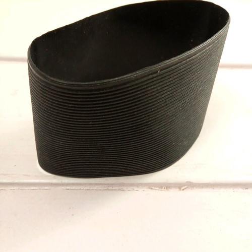 Non-slip coffee cup sleeve in black like new