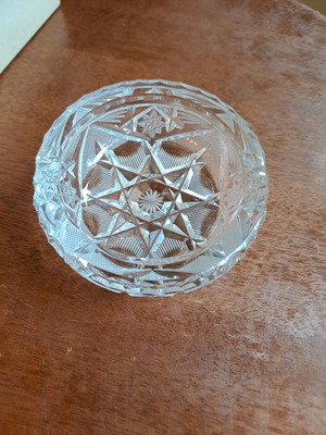 Crystal ashtray like new
