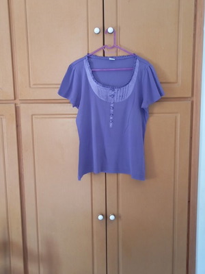 Women's T shirt new, size L, purple