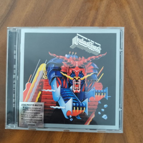 Judas Priest Defenders of the Faith CD remaster 2001 like new