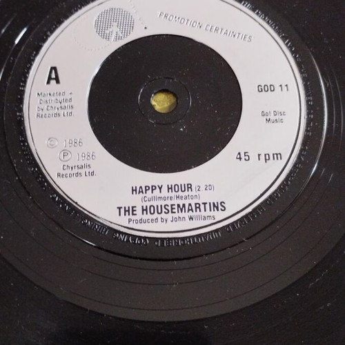 Housemartins Happy Hour vinyl like new, pop genre