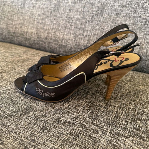 Replay women sandals size 41 like new, black and beige
