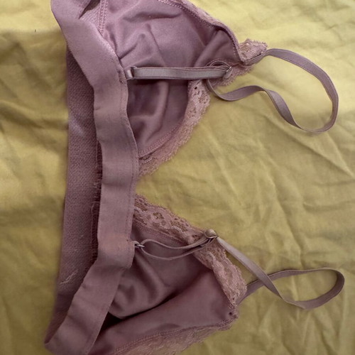 A-Style lace bralette size M, like new, pink