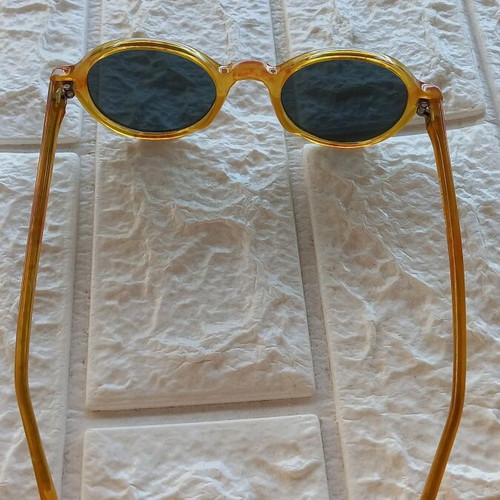 Rock Vintage Sunglasses like new, yellow