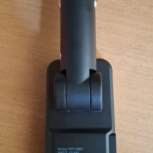 Akai FM Transmitter Bluetooth Car Kit new