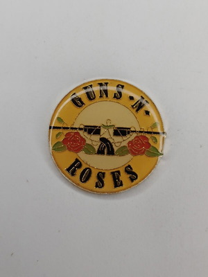 Guns N' Roses pin badge