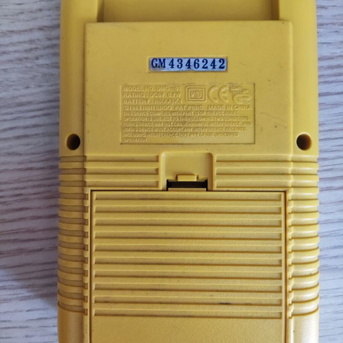 Nintendo Game Boy (1989) used original DMG-01