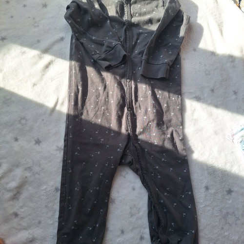 H&M pajamas used for 9-12 months old