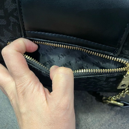 DKNY shoulder bag new black with double strap
