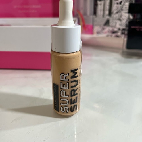 Makeup Revolution Serum Foundation F8.5 unused sealed
