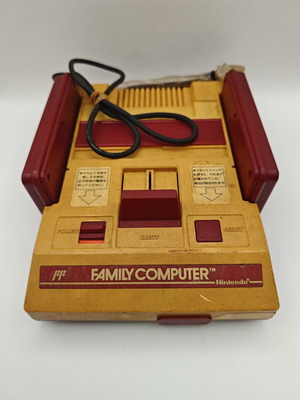 Nintendo Famicom console used, untested