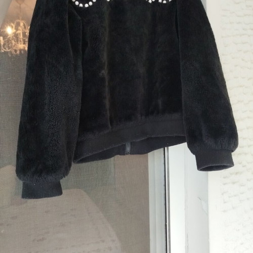Guess jacket like new, black, size 140 cm for 10 years