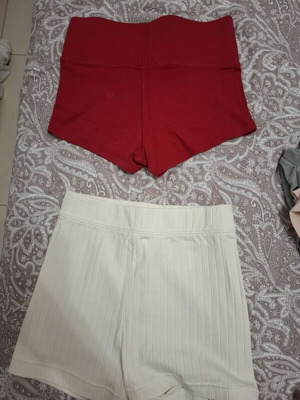 Summer shorts pack size S like new from HM and Bershka