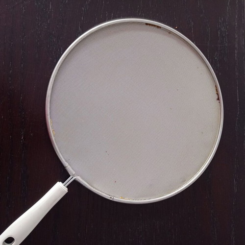 Cooking strainer used, kitchenware