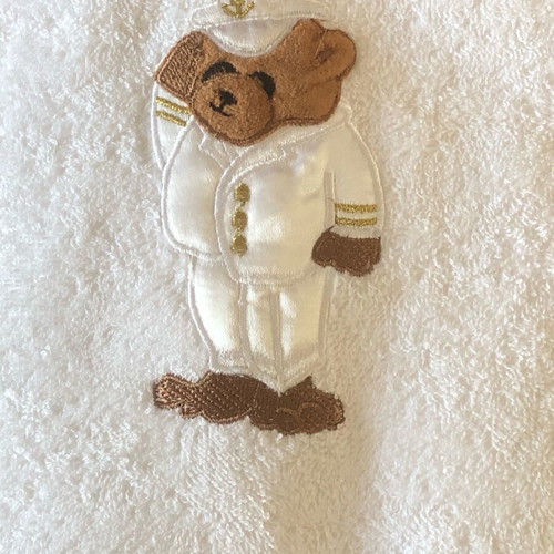 Children's gift towel new with teddy bear design in packaging