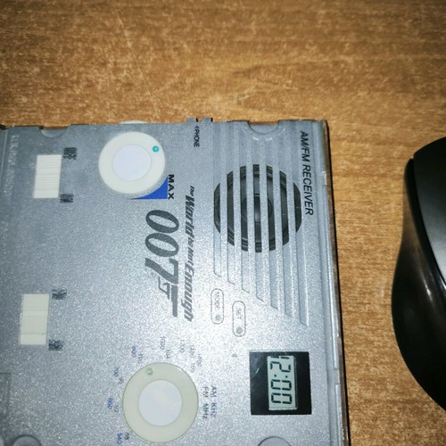 James Bond 007 AM FM radio with clock in like new condition, retro vintage