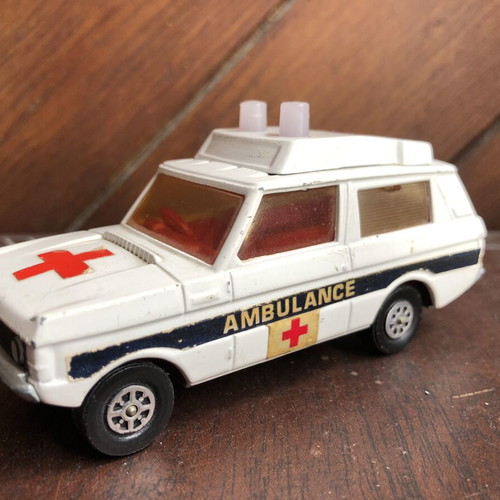 Corgi Toys Vigilant Range Rover Ambulance used, Whizzwheels series 1970s